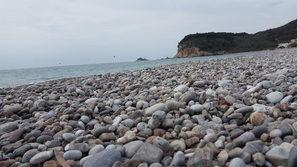 Buljarica Bay Apartments Petrovac エクステリア 写真